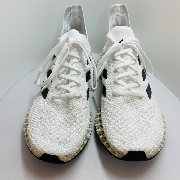 ADIDAS 4DFWD MEN'S SHOE SIZE 11 - EXCELLENT CONDITION - Picture 3 of 9